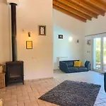 فيلة Alba *
